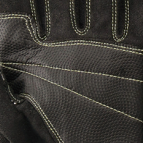 手の平と指先を銀付きエンボス人工皮革で補強。フィット感の高いガンカット縫製。水洗い可能
